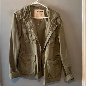 Men utility green jacket